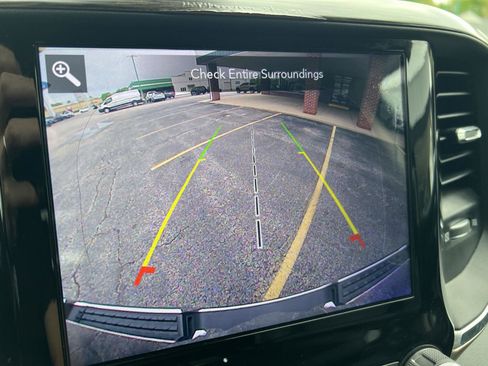 Used 2020 RAM 1500 Laramie AWD/4WD image 31