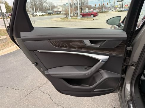 Used 2023 Audi A6 Premium Plus image 35