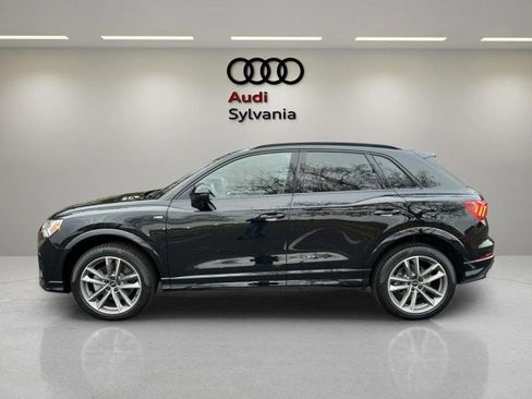 Certified 2025 Audi Q3 2.0T Premium w/ Convenience Package image 4
