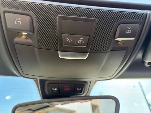 Used 2012 Mercedes-Benz SLK 350 image 27