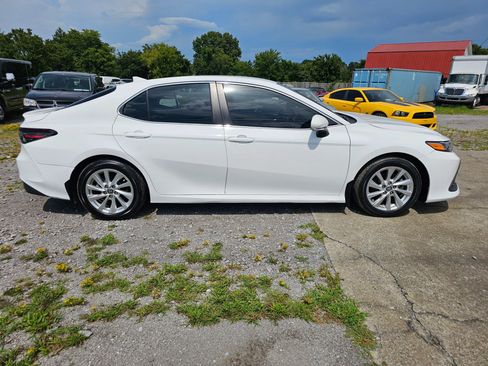 Used 2023 Toyota Camry LE w/ Convenience Package FWD image 18