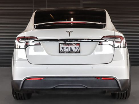 Used 2022 Tesla Model X AWD/4WD image 10
