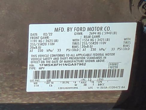 Used 2022 Ford Explorer Limited w/ Equipment Group 301A image 37