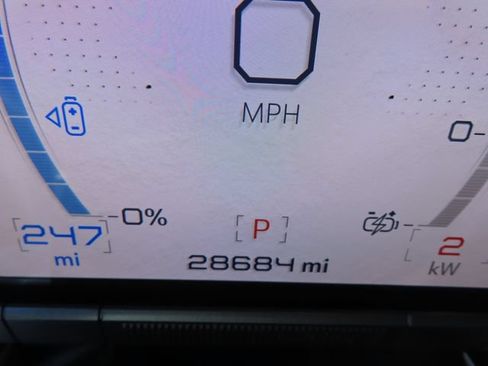 Used 2025 GMC Hummer EV 2X AWD/4WD image 19