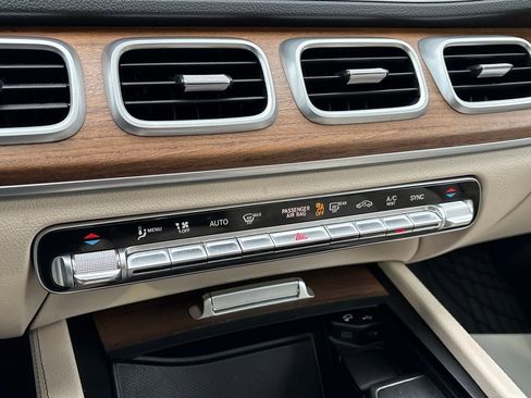 Used 2022 Mercedes-Benz GLE 350 4MATIC image 16