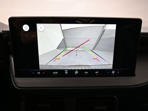 New 2025 Ford Maverick XL image 17