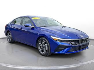 Used 2024 Hyundai Elantra Limited FWD video 1
