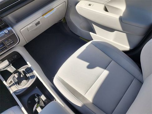 New 2026 Hyundai Kona SEL Sport image 12