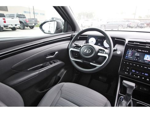Used 2024 Hyundai Santa Cruz SEL w/ Activity Package image 12