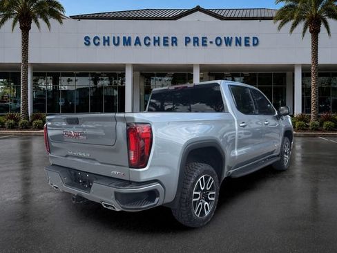 Used 2025 GMC Sierra 1500 AT4 w/ AT4 Premium Package AWD/4WD image 7