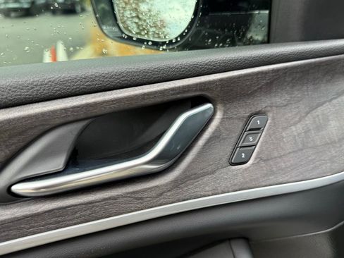 New 2025 Jeep Grand Cherokee L Limited w/ Trailer Tow Package image 12