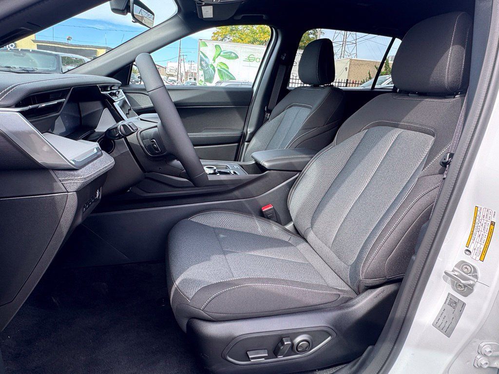 New 2026 Jeep Cherokee Laredo AWD/4WD image 14