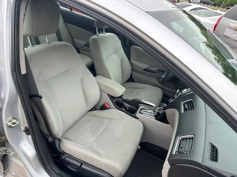 Used 2013 Honda Civic EX image 11