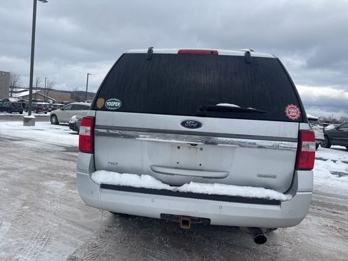 Used 2017 Ford Expedition EL XLT w/ Equipment Group 202A image 15