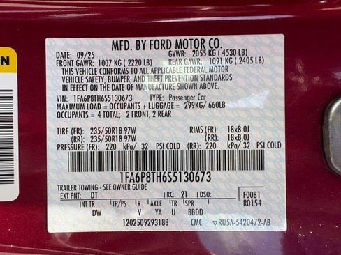 Used 2025 Ford Mustang Coupe RWD image 29