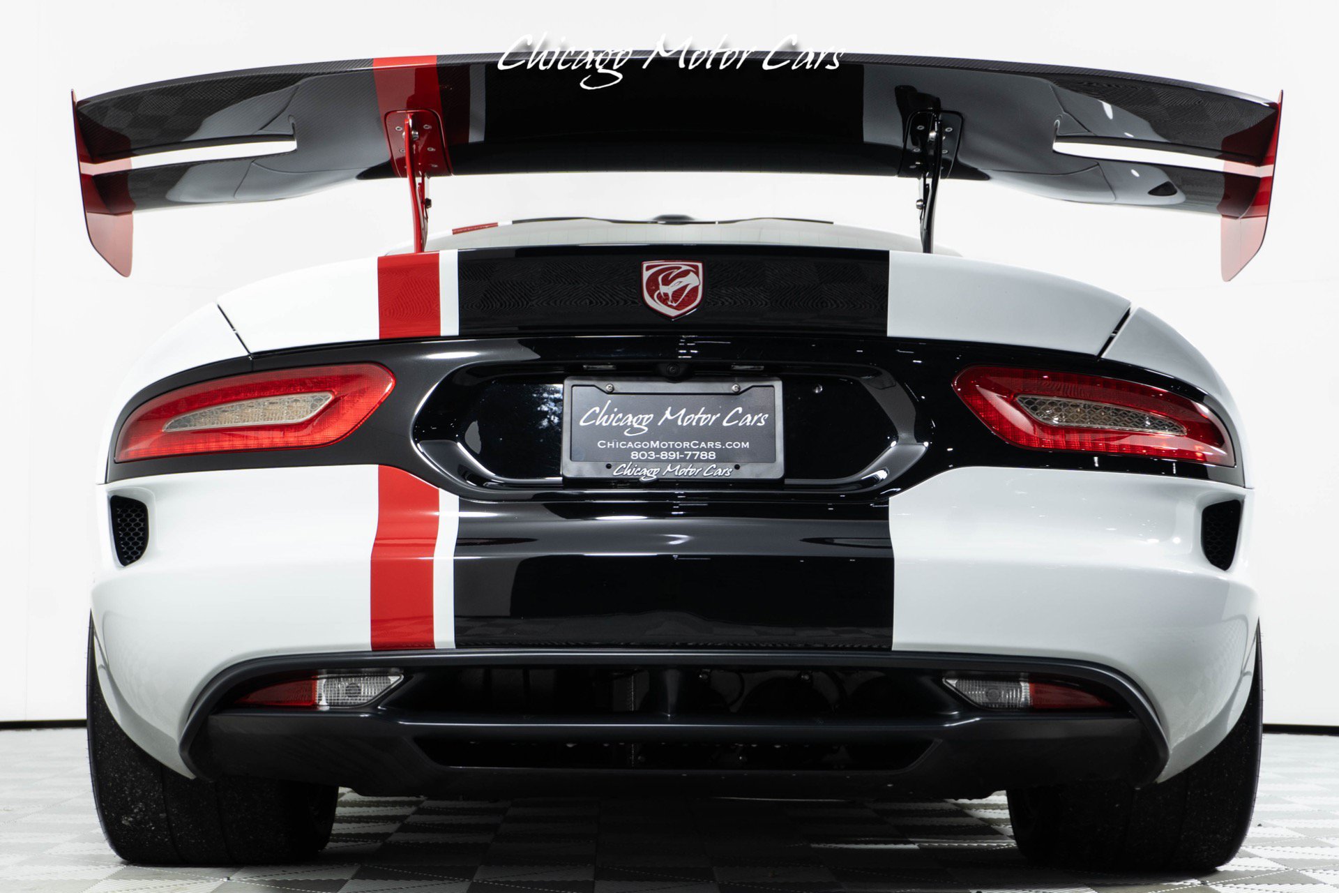 Used 2016 Dodge Viper ACR RWD image 9