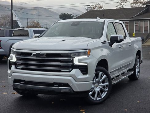 Used 2024 Chevrolet Silverado 1500 High Country w/ High Country Premium Package image 1