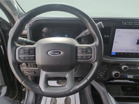 Used 2024 Ford F250 Lariat w/ Sport Appearance Package AWD/4WD image 27