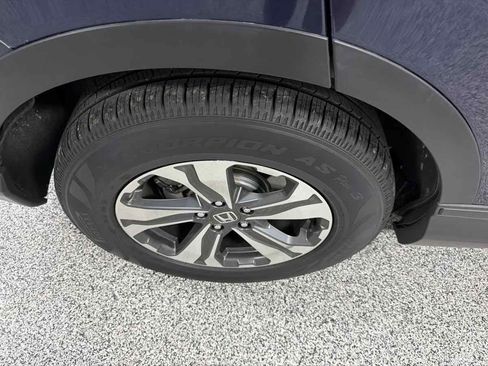 Used 2019 Honda CR-V LX image 37