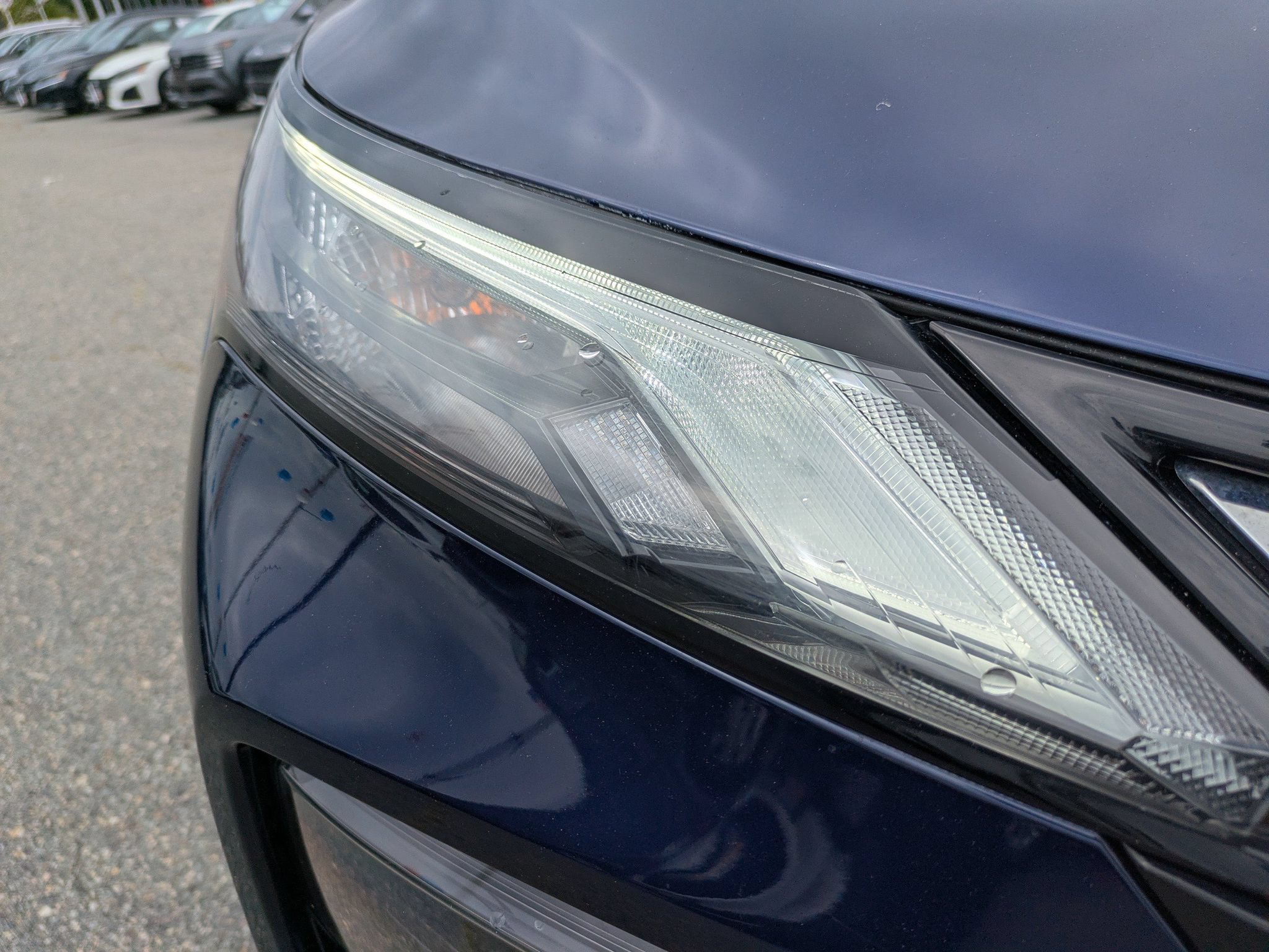 Certified 2025 Nissan Rogue SV FWD image 11