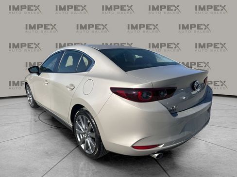 Used 2025 MAZDA MAZDA3 s image 3