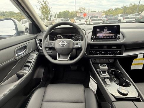 New 2026 Nissan Rogue SV w/ SV Premium Package image 22