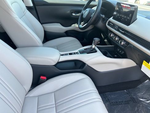 New 2027 Honda HR-V EX-L image 13