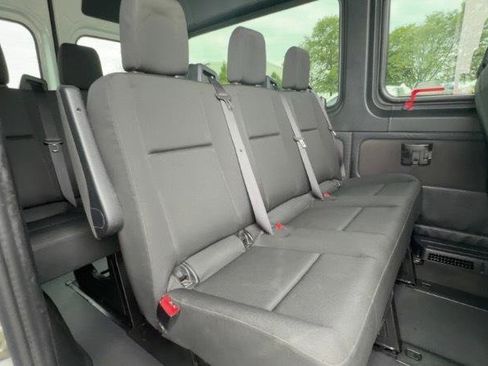 Used 2019 Freightliner Sprinter 2500 AWD/4WD image 8