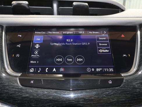 Used 2023 Cadillac XT6 Premium Luxury w/ Technology Package AWD/4WD image 12