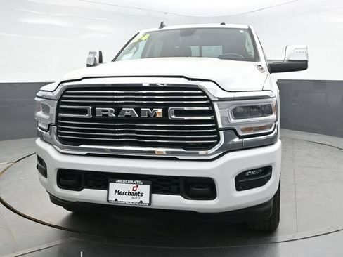 Used 2024 RAM 2500 Laramie AWD/4WD image 2