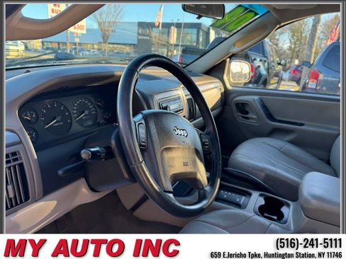 Used 2004 Jeep Grand Cherokee Laredo w/ Cold Weather Group image 22