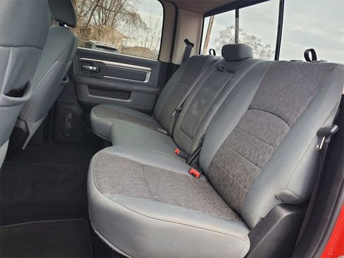 Used 2016 RAM 1500 Big Horn image 25