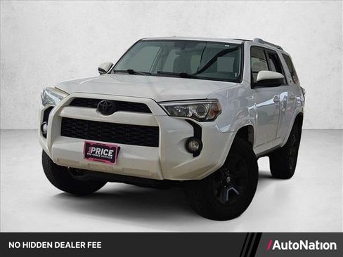 Used 2018 Toyota 4Runner SR5 w/ Preferred Accessory Package AWD/4WD image 1