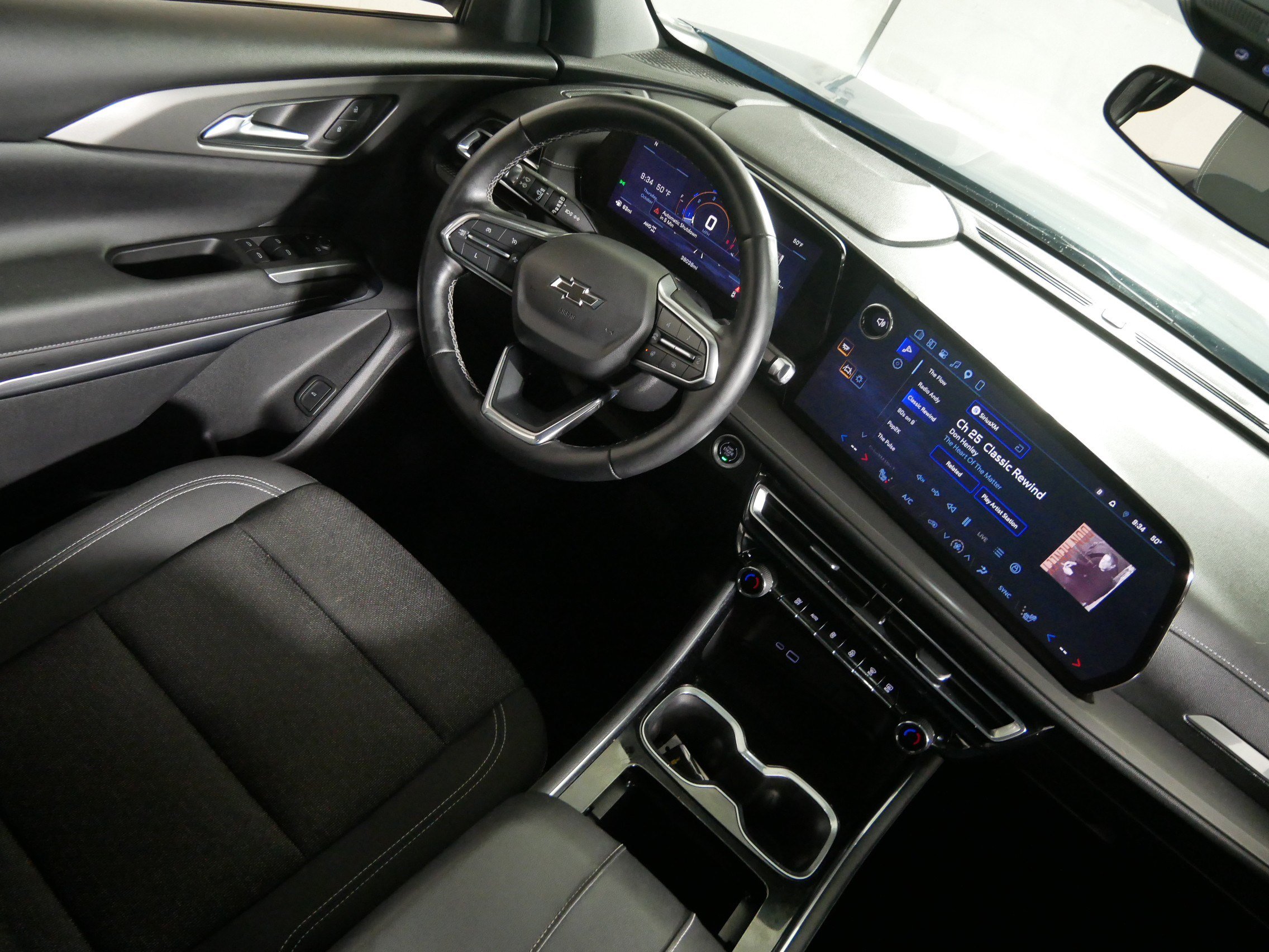 Used 2024 Chevrolet Traverse LS w/ Midnight/Sport Edition AWD/4WD image 8