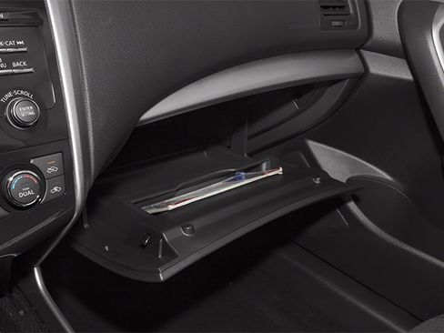 Used 2013 Nissan Altima 2.5 SV image 19