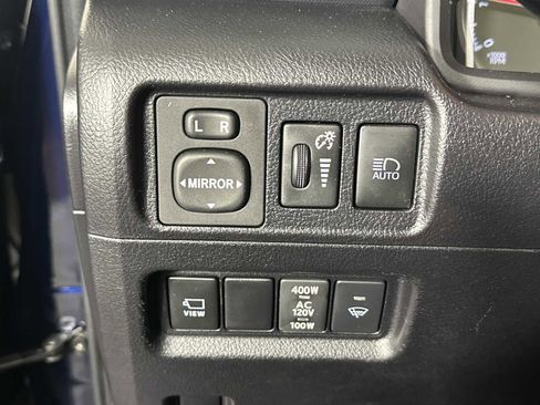 Used 2022 Toyota 4Runner Limited image 28