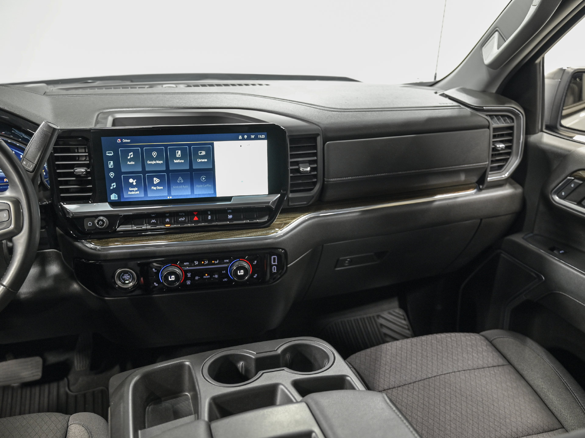 Used 2024 Chevrolet Silverado 1500 RST AWD/4WD image 29