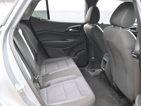 Used 2024 Chevrolet Trax LS w/ Driver Confidence Package FWD image 30