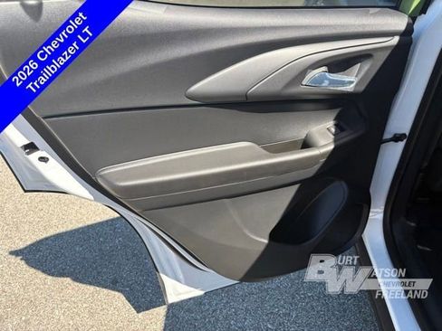 New 2026 Chevrolet TrailBlazer LT w/ Convenience Package FWD image 24