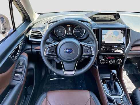 Used 2022 Subaru Forester Touring AWD/4WD image 24