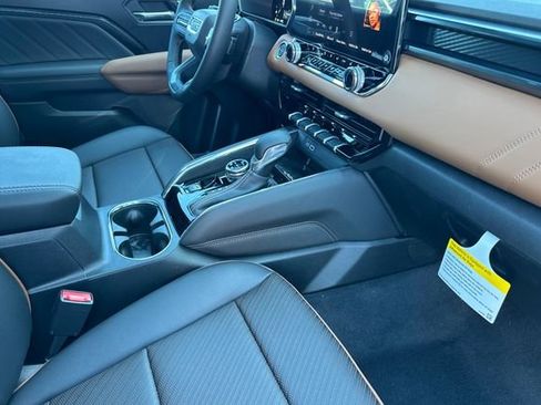 New 2026 GMC Canyon AT4 w/ Technology Plus Package image 17