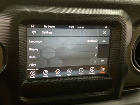 Used 2019 Jeep Wrangler Unlimited Sport S image 24