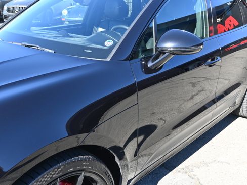 Used 2018 Porsche Macan GTS AWD/4WD image 17