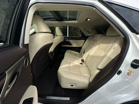 Used 2018 Lexus RX 450h AWD image 27