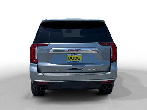 Used 2023 GMC Yukon Denali AWD/4WD image 4