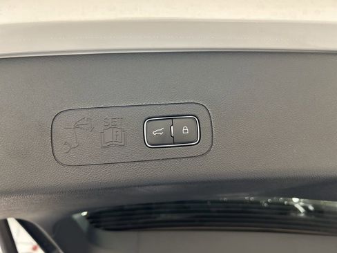 Certified 2025 Lincoln Aviator Black Label w/ Black Label Special Edition image 37