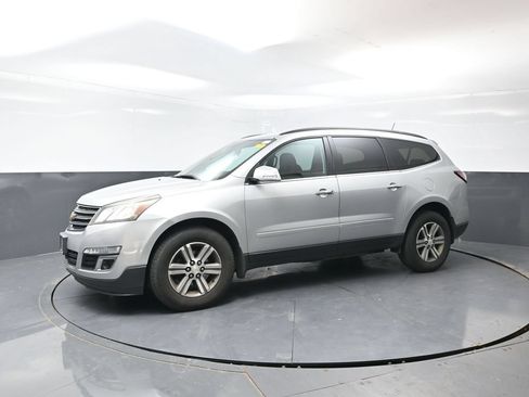 Used 2015 Chevrolet Traverse LT FWD image 7
