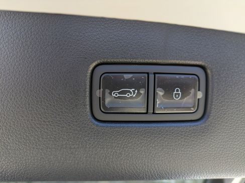 New 2026 Genesis GV70 3.5T Sport Prestige AWD/4WD image 18