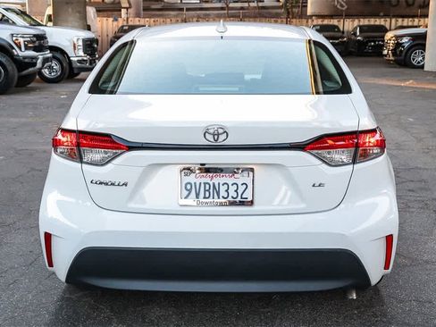 Used 2023 Toyota Corolla LE image 7