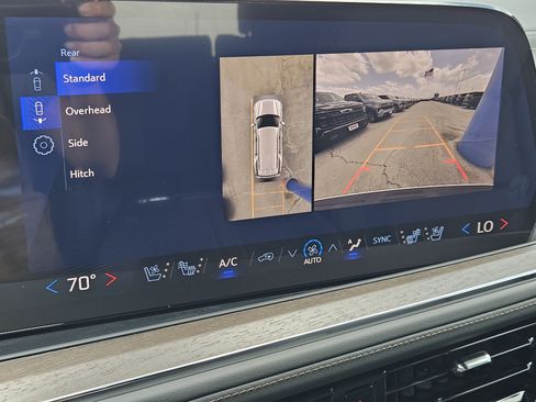 New 2026 Chevrolet Tahoe High Country AWD/4WD image 13
